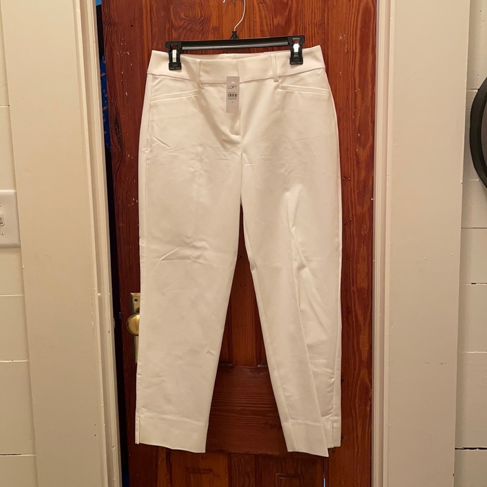 Size 4 LOFT cropped curvy white Riviera pant NWT